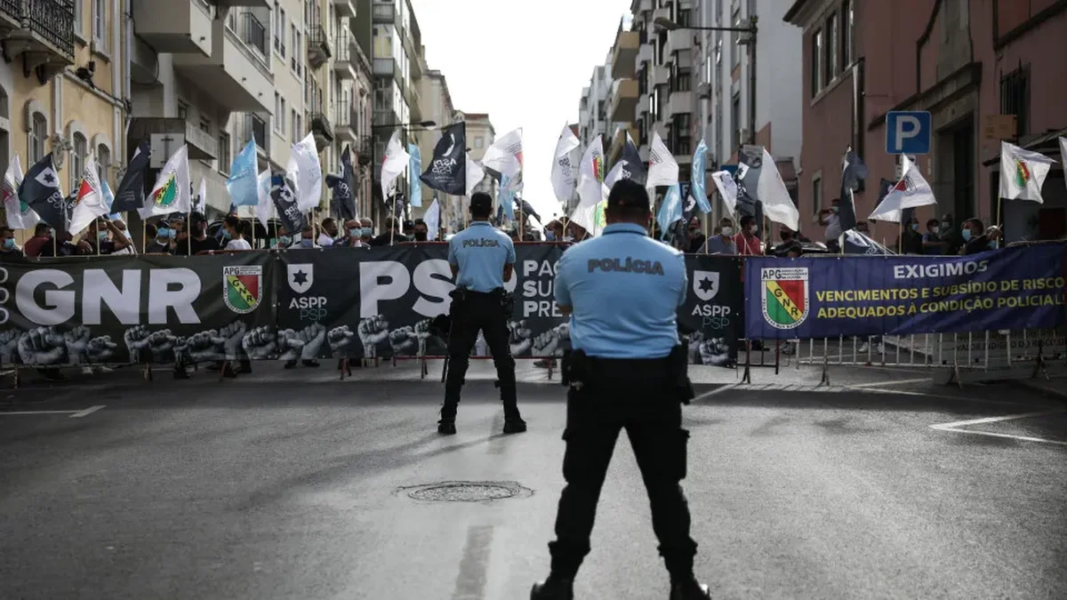 Portugal Police Protest for Salary Increases and Better Working Conditions